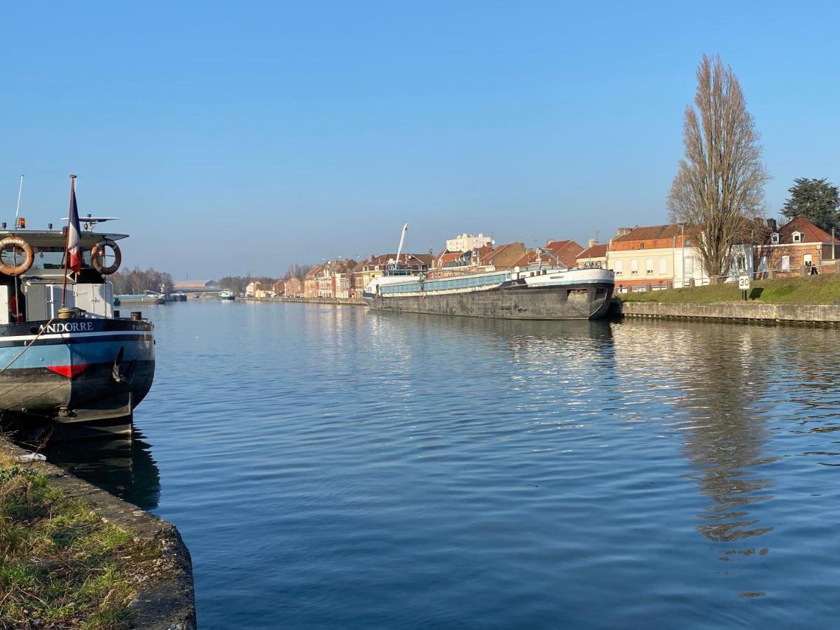 Appartement marinier dans Péniche Louise Michel Douai Extérieur photo