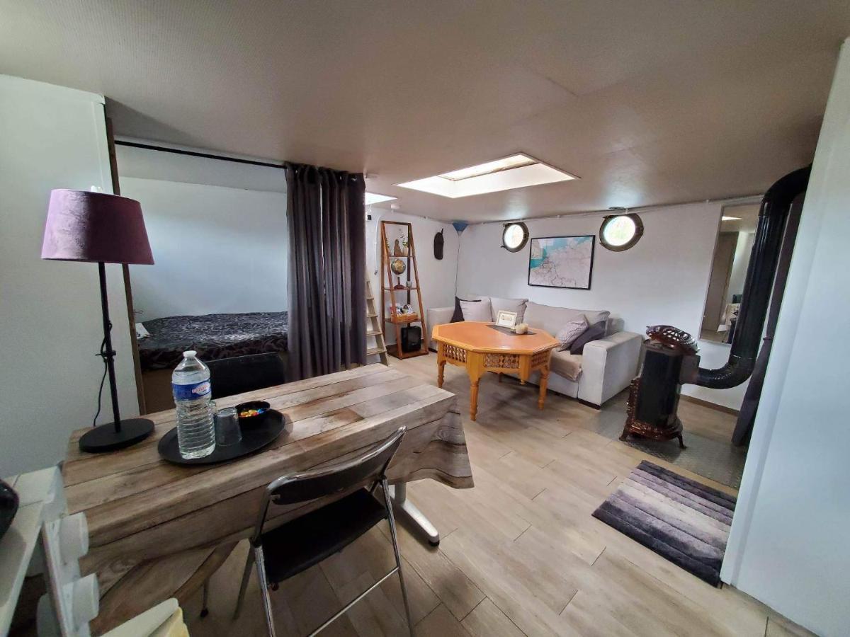 Appartement marinier dans Péniche Louise Michel Douai Extérieur photo